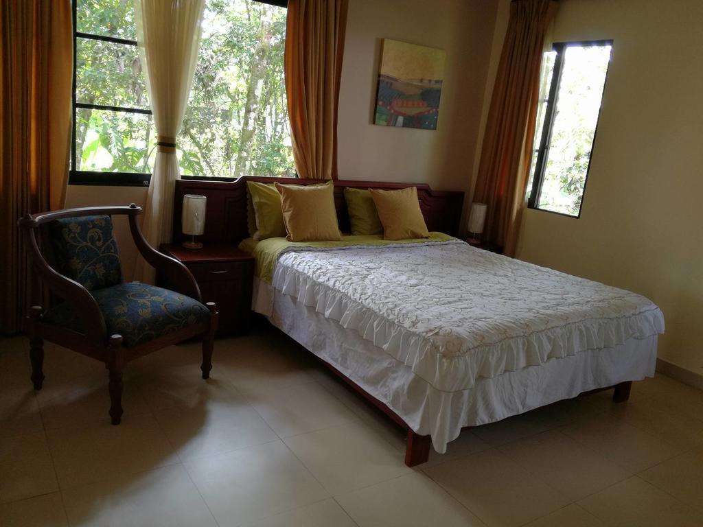 Hostal La Molienda Puyo Exteriér fotografie