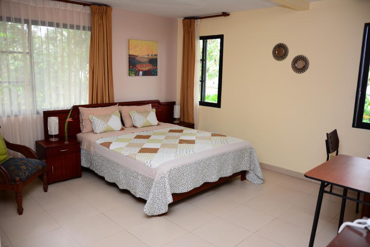 Hostal La Molienda Puyo Exteriér fotografie
